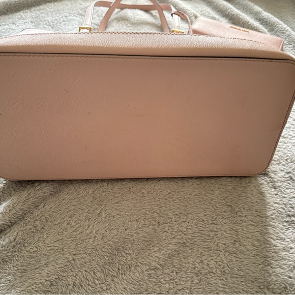 Michael Kors Jet Set Travel Large Saffiano Leather with matching wallet - Picture 2 of 5